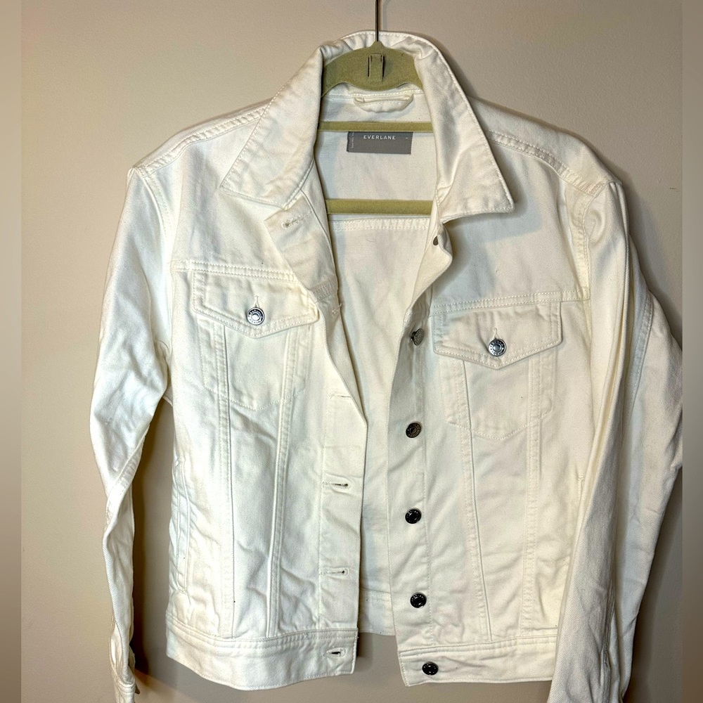 Everlane, white denim jacket, size Small